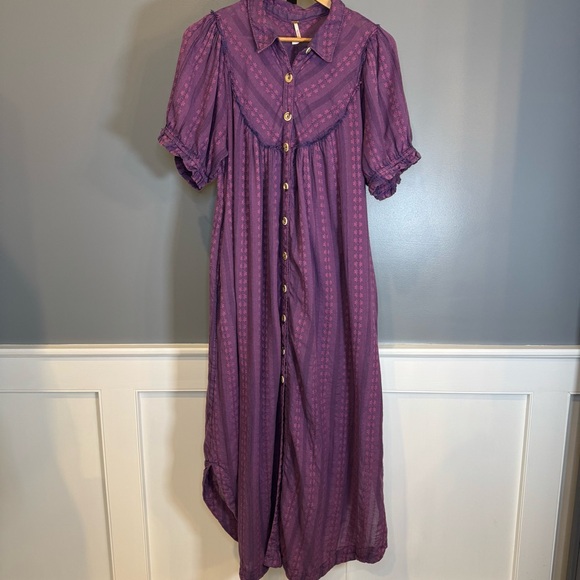 Free People Dresses & Skirts - Free People Rodeo Midi Dress Purple Floral Button Front Size M